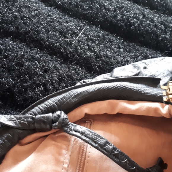 Vintage leather handbag - Picture 4 of 6